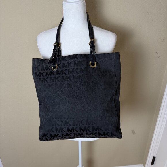 Michael Kors Black Leather Monogram Jet Set Grab Shoulder Tote Bag - Picture 2 of 11